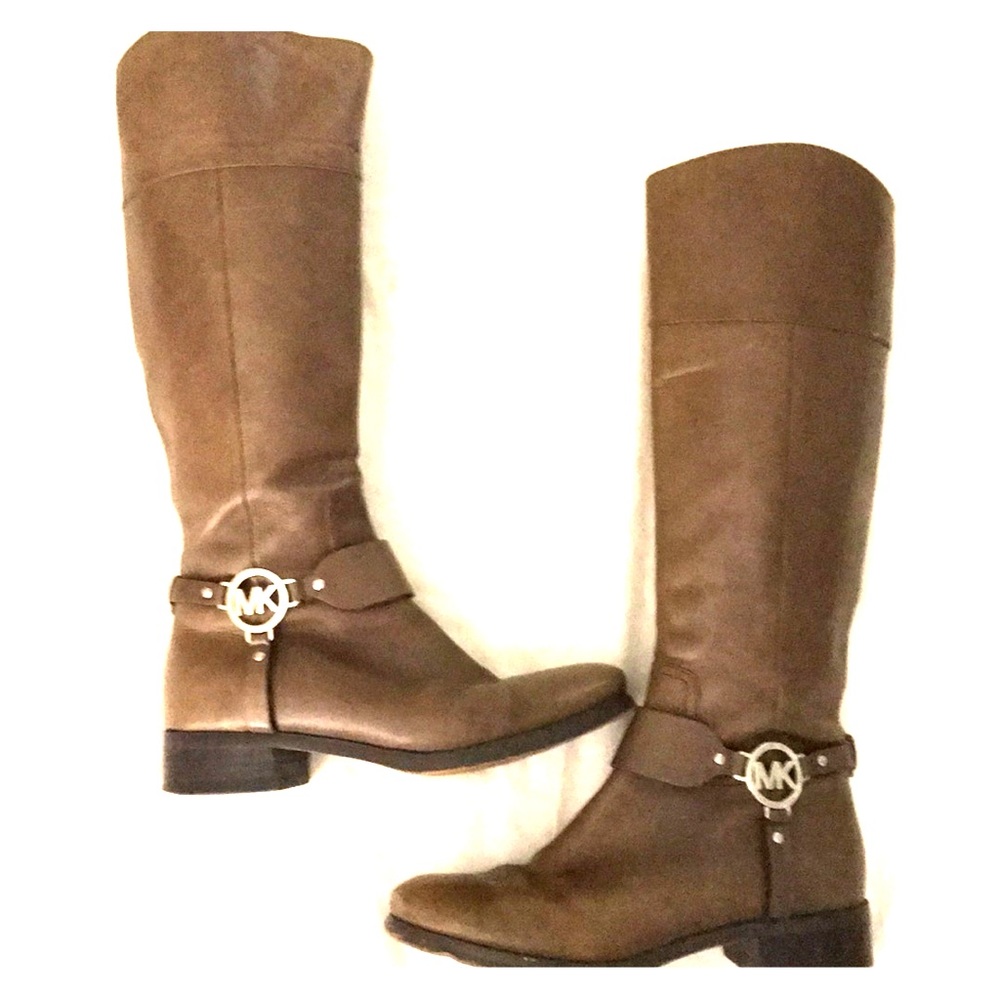 Michael Kors boots sz 8